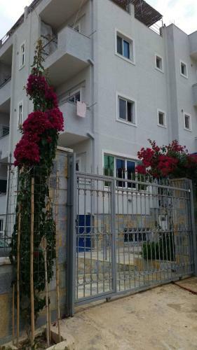 Aparthotel Vila Ester