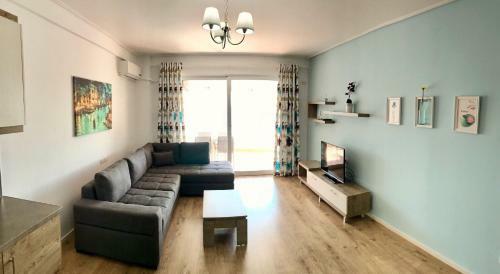 Aquamarine Apartments