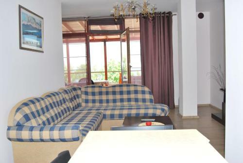 Apartment Plaisir