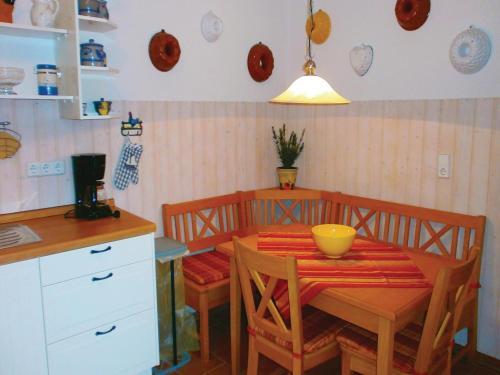 Two-bedroom Apartment With A Fireplace In Putbus