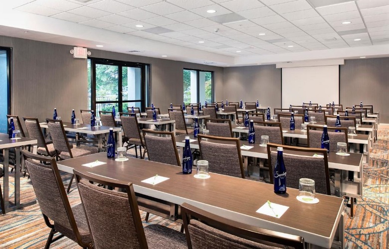 Hotel Courtyard By Marriott - Barefoot Landing