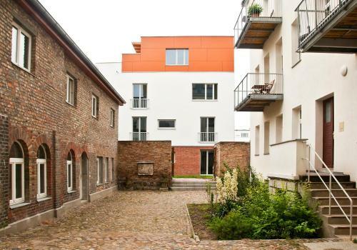 Apartamentos Raja Jooseppi