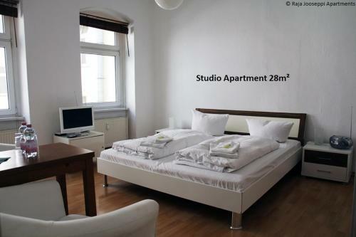 Apartamentos Raja Jooseppi