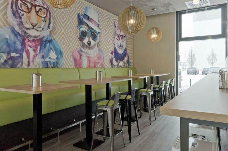 Hotel Super 8 By Wyndham Munich City West
