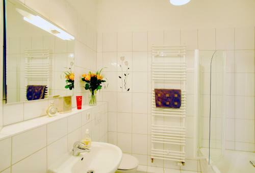 Hostal Ferienwohnungen Eicher Warnem�nde