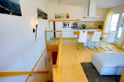 Hostal Ferienwohnungen Eicher Warnem�nde