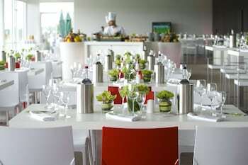 Atlantic Hotel Galopprennbahn