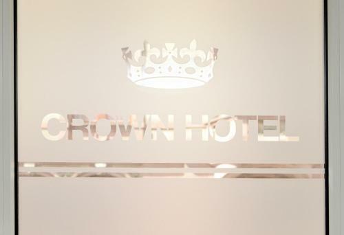 Crown Hotel