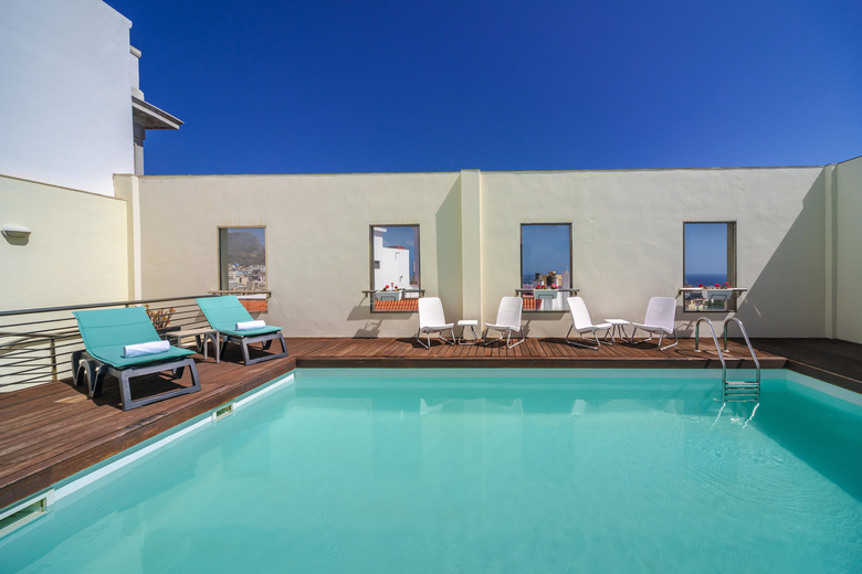 Hotel Occidental Santa Cruz Contempor�neo
