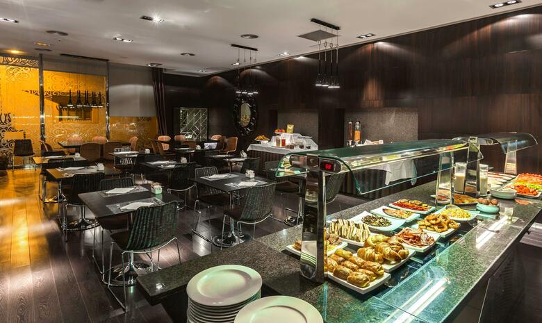 Hotel Occidental Santa Cruz Contempor�neo