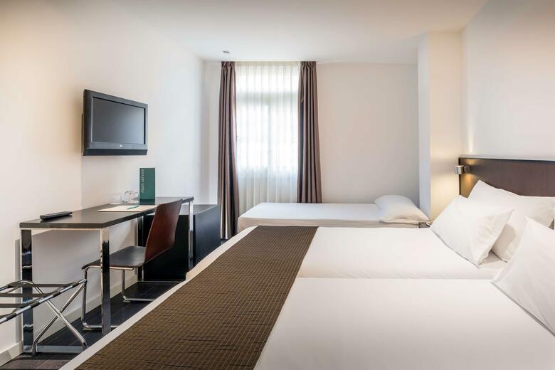 Hotel Occidental Santa Cruz Contempor�neo