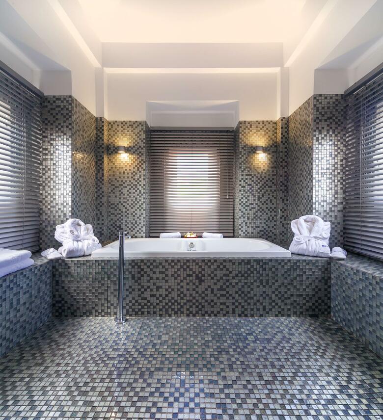 Hotel Occidental Santa Cruz Contempor�neo