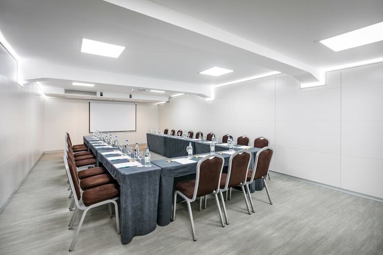 Hotel Occidental Santa Cruz Contempor�neo
