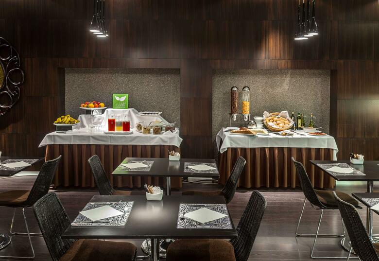 Hotel Occidental Santa Cruz Contempor�neo
