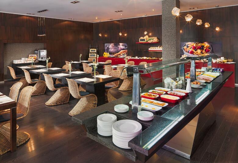Hotel Occidental Santa Cruz Contempor�neo