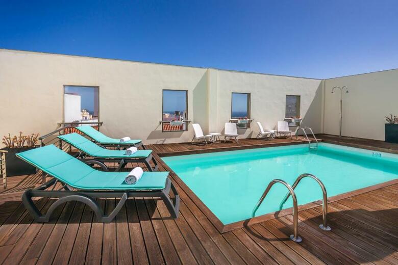 Hotel Occidental Santa Cruz Contempor�neo