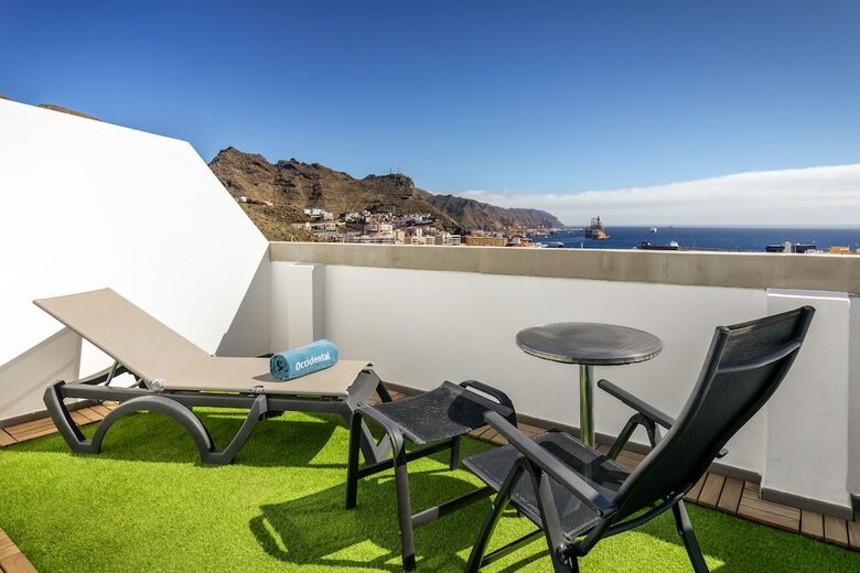 Hotel Occidental Santa Cruz Contempor�neo