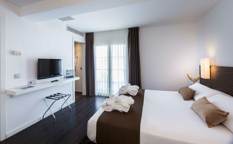 Hotel Occidental Santa Cruz Contempor�neo