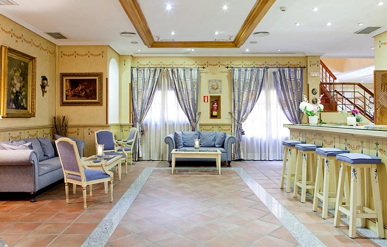 Hotel Casona De La Reyna