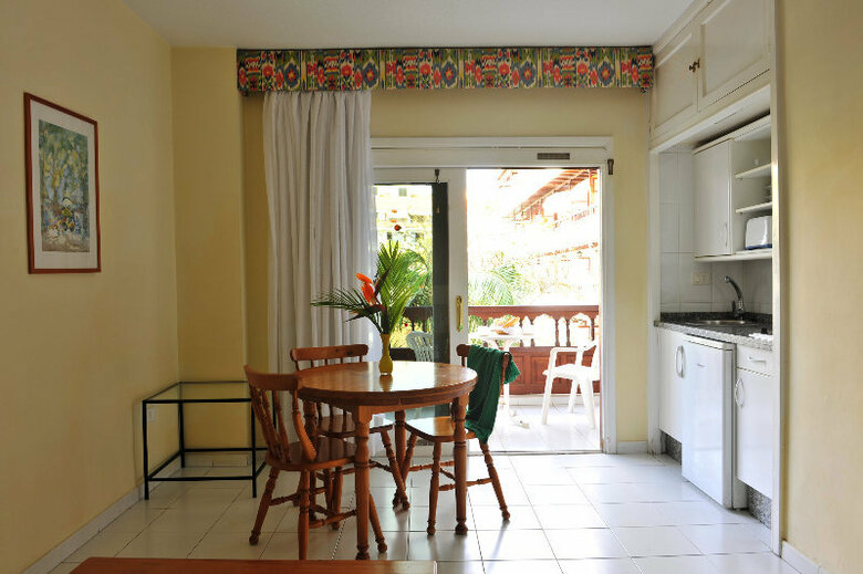 Apartamentos Teide Mar