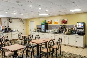 Hotel Quality Inn & Suites