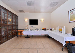 Hotel Madera Valley Inn