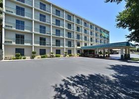 Hotel Madera Valley Inn