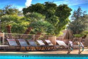 Hotel Dobson Ranch Inn And Resort