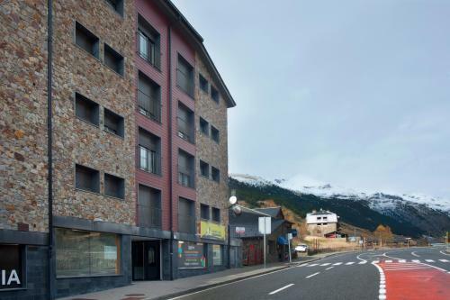 Apartamentos Soldeu - Incles Andorra4days
