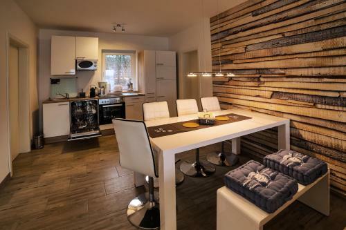 Charming Apartments Am See