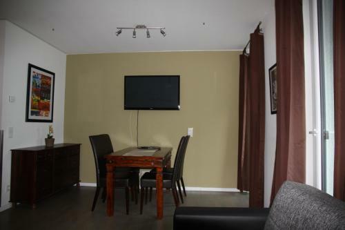 Holiday At Alexanderplatz Apartments