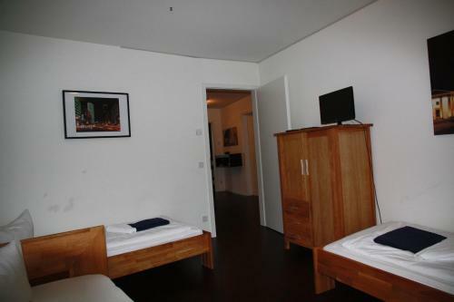 Holiday At Alexanderplatz Apartments