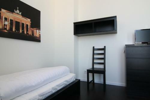 Holiday At Alexanderplatz Apartments