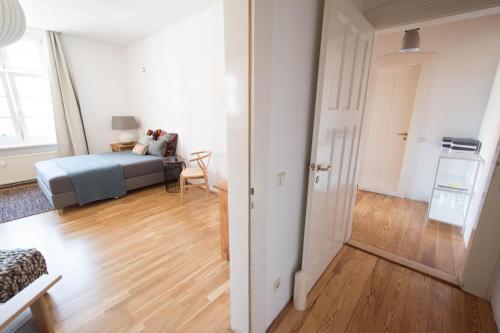 Apartamento Modern Design Im Klassischem Altbau
