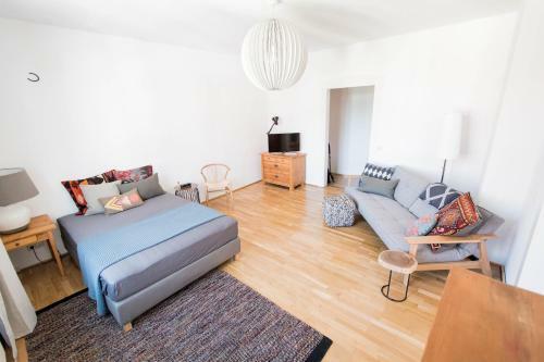 Apartamento Modern Design Im Klassischem Altbau