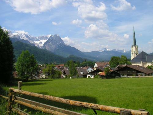 Apartamentos Alpin Ferienwohnungen Garmisch - Partenkirchen