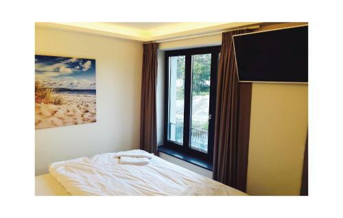 Apartment Pearl With Sea View 01