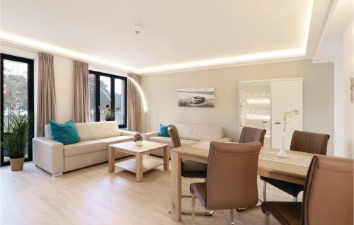 Apartment Pearl With Sea View 01