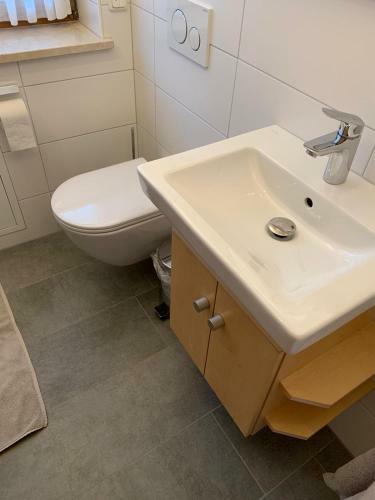 Apartamento Ferienwohnung K�nig-denich