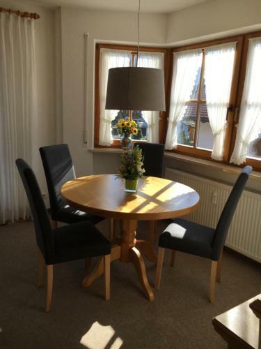 Apartamento Ferienwohnung K�nig-denich