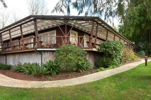 Hotel Lake Quinault Lodge