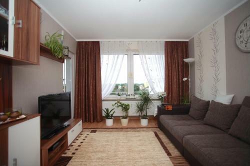 5805 Privatapartment Best City