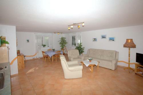 Apartment Glowe