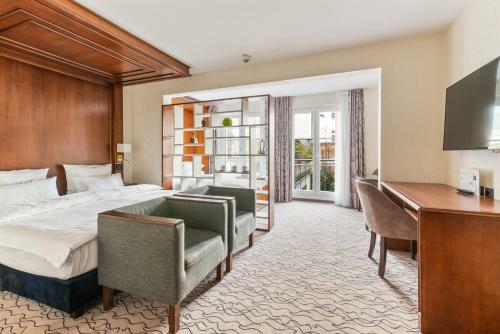 Hotel Advastay By King�s