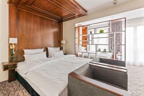 Hotel Advastay By King�s