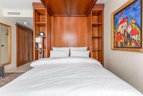 Hotel Advastay By King�s