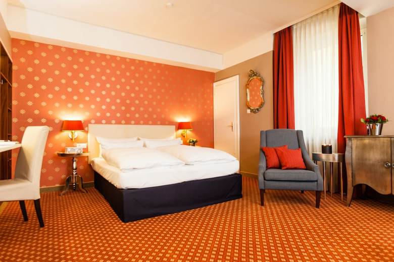 Hotel W�rzburger Hof ****