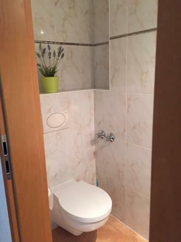 Hostal Nathalie Leser