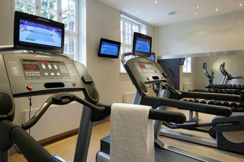 Hotel Courtyard By Marriott Bremen