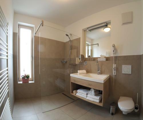 Posada Gasthof B�gl